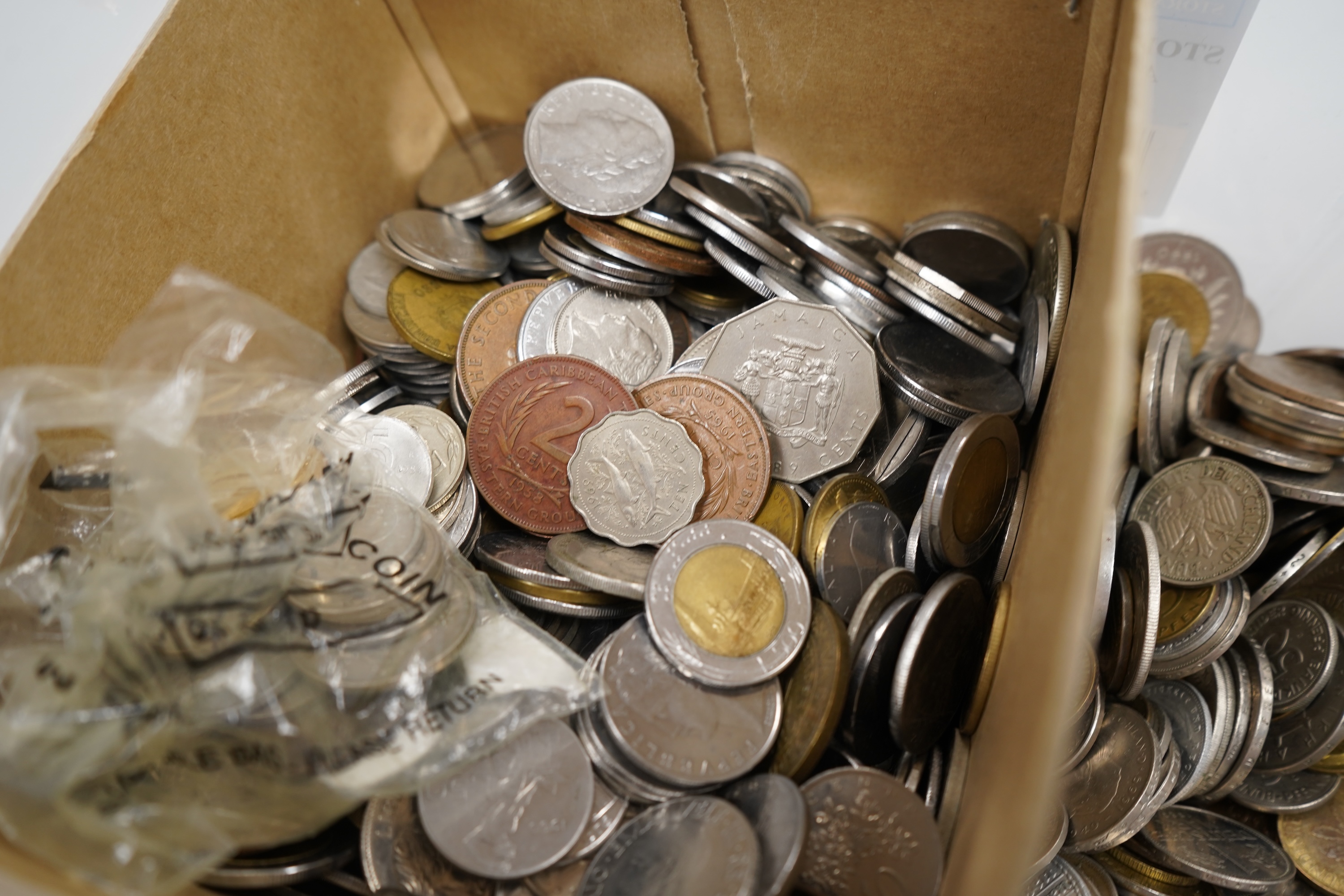 A collection of mixed coinage